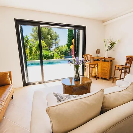La Maison Du Bonheur Guest house