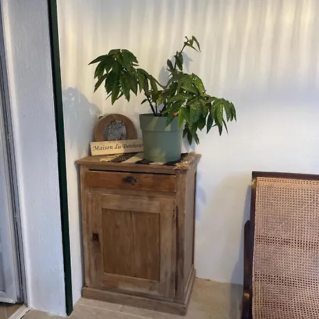La Maison Du Bonheur Saint-Raphael (Var)