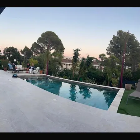 La Maison Du Bonheur Konukevi